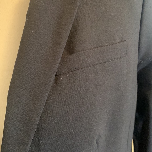 Banana Republic black single breasted blazer in 6 petite - Picture 4 of 8